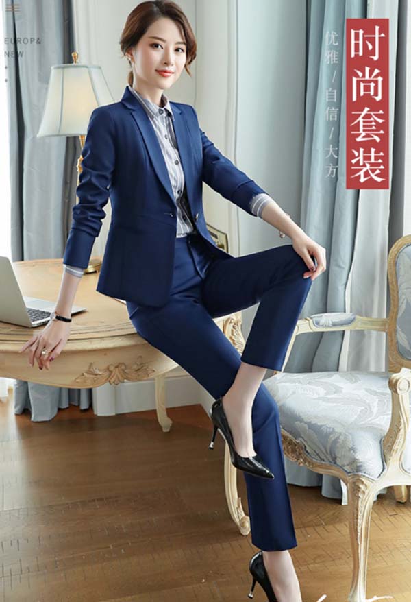 女職業裝